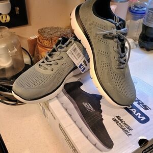 Skechers Men's Gray Athletic Shoes
